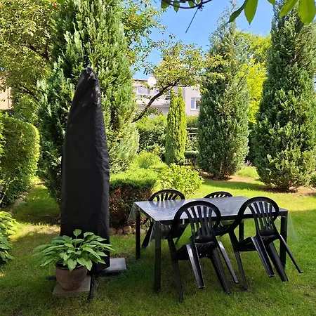 Klonowa 13 - Przytulne Do Wynajecia Nad Morzem 우스트카