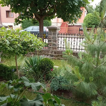 Klonowa 13 - Przytulne Do Wynajecia Nad Morzem ホームステイ ウストカ