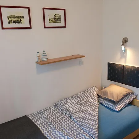 Klonowa 13 - Przytulne Do Wynajecia Nad Morzem 우스트카